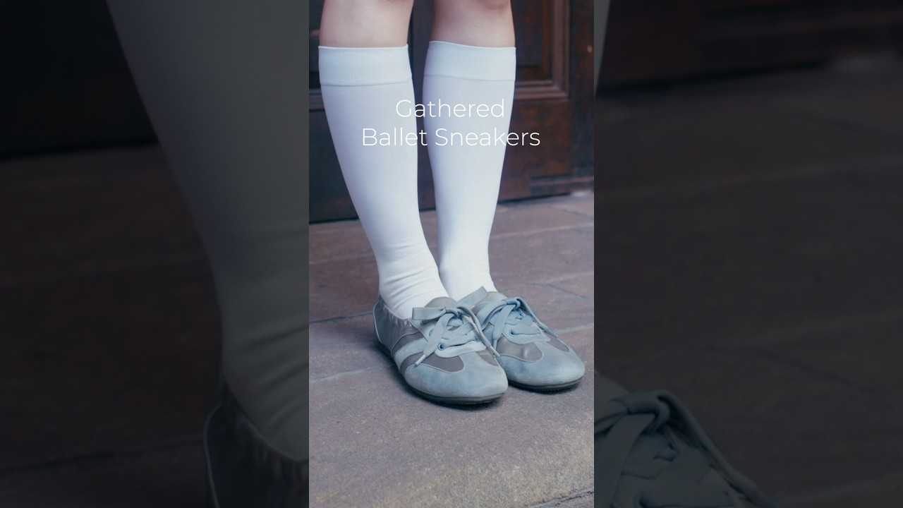 バレエスニーカーWEBCM「A perfect fit for any style」