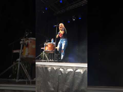 Sandra Lyng - Night After Night