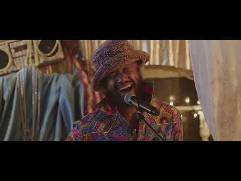 Fantastic Negito Covers Chocolate Butterfly (Ode to King)