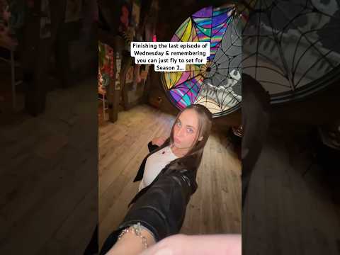 Flying to WEDNESDAY Season 2 set🥹 #jennaortega #wednesdayseason2 #wednesdaynetflix #timburton