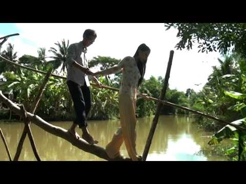 Thể hiện bởi Thanh Dũng