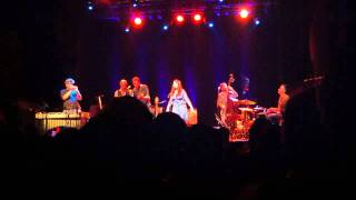 Depedro con Amparo de Amparanoia - Don't leave me now