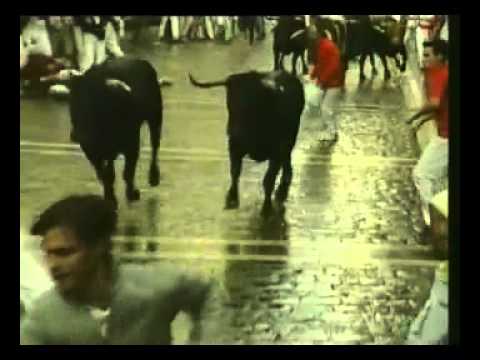 July 14 2002 encierro with Miura bulls in Pamplona