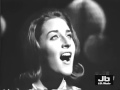 Lesley Gore - She's A Fool 