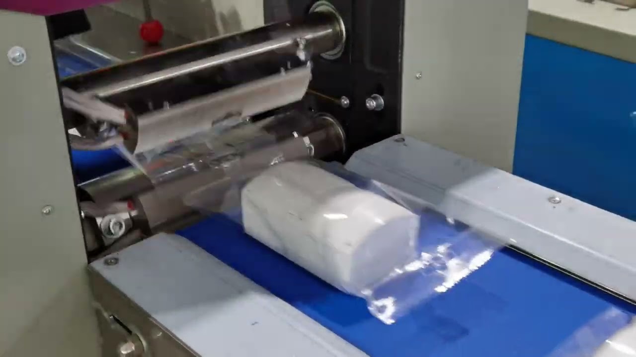 Switch socket packing machine, 50 packs per minute