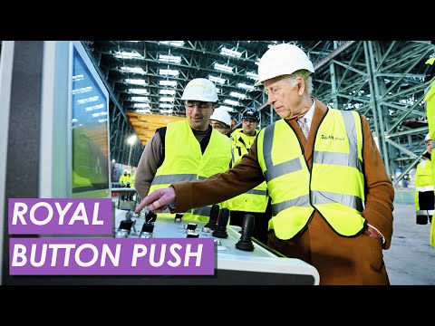 The King Gets Stuck In During Tour of Turbine Factory in Middlesborough