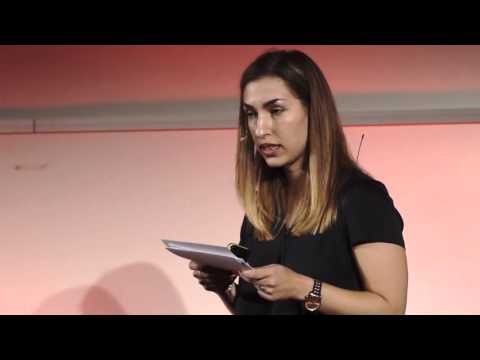 How to become a digital female leader! | Tijen Onaran | TEDxWHU