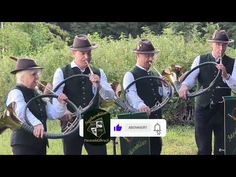 Die Jagdhornbläser Fürstenfeldbruck spielen die "Kleine Münsterländerfanfare" in Mammendorf
