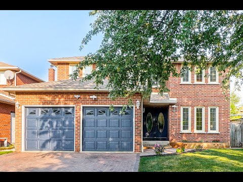 22 Butlers Court Brampton Home for Sale - Real Estate Properties for Sale