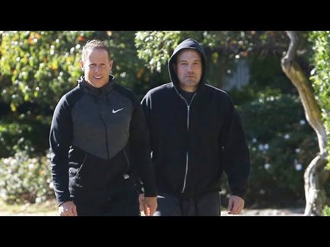 X17 EXCLUSIVE: Ben Affleck Takes A Walk With His Trainer Following Thanksgiving