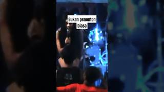 Download lagu #biduan langsung minder denger suara penontonya #dangdutkoplo mp3