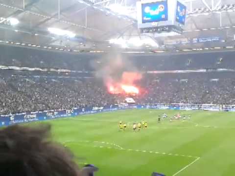 Schalke vs Dortmund Pyroshow (Derby) 09.03.2013