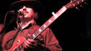 02 Ring the bell cross the road, molina