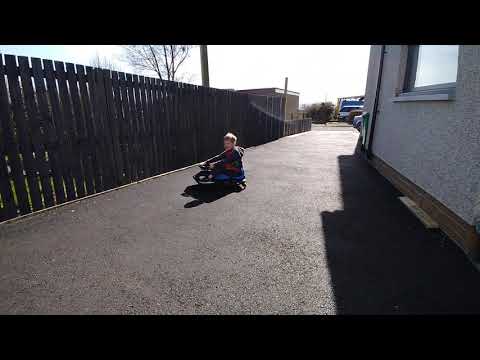 crazy cart shift. Razor cart drift cart. 1 minute of pure speed and spin skill.