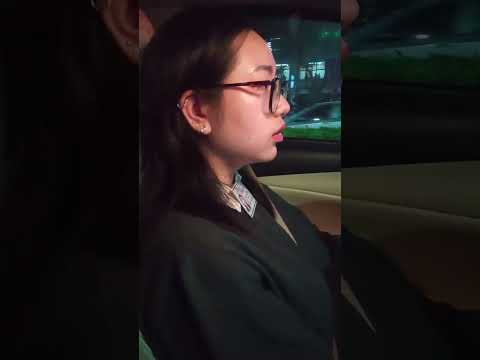 Hướng dẫn học viên 2k3 chạy DAT đường trường ban đêm.