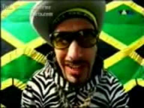 Thar soeဗွုးသီးနုနုမခူးရ