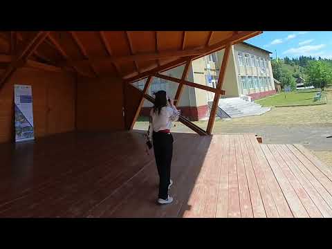 Singing thumbnail