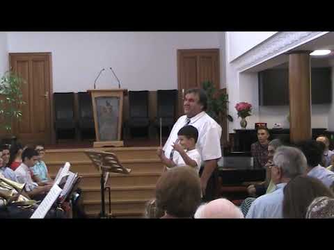 Fanfara CRISANA la Bis.AZS COMISANI-PH. Dirijor KEVIN LITOIU de 5 ani din COMISANI