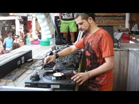 KaZantip 14.08.2010 DJ Конь v2