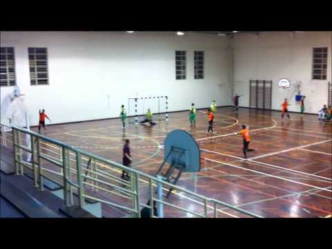 A.J.FIÃES vs Urrô - 1ª Divisão Distrital de Aveiro - Futsal Sénior 2012/2013: 12ª Jornada