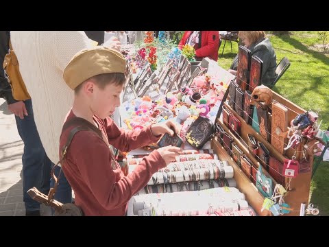 Праздничные выставки и концерты к 9 Мая в Гомеле видео