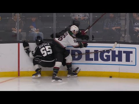 Vidéo: Phil Danault aura porté la POISSE à Quinton Byfield...jusqu'au bout...