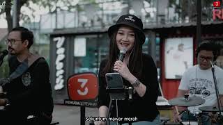 Download lagu Sekuntum mawar merah. cover by 3 pemuda berbahaya. Asyik mp3