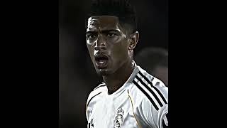 O Barcelona destruiu o Real Madrid e realizou o sonho de se sagrar campeão contra o seu maior rival.