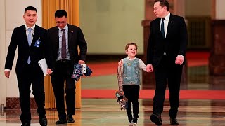 Elon Musk, oğlu X Æ A-Xii ile Çin başbakanıyla üst düzey iş toplantısına katıldı