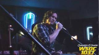 Stout Pull 2010: Joe Nichols performs &quot;Gimme That Girl!&quot;