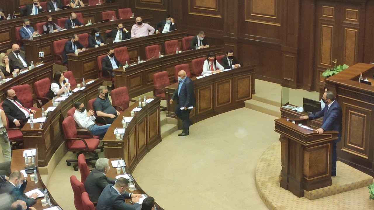 Պարոն դատախազ, դիտավորյա՞լ չեք հարցաքննել հորս. Նորա Առուստամյան