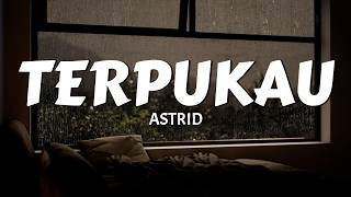 Download lagu Astrid - Terpukau (Sangat besar harapanku tuk hidup berdua denganmu) Lirik Lagu MIX Sesi Potret mp3 Download lagu Astrid - Terpukau (Sangat besar harapanku tuk hidup berdua denganmu) Lirik Lagu MIX Sesi Potret mp3