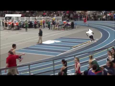 D4 Boys 4x200m Section 5