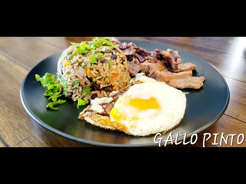 How to make the best Costa Rican breakfast! ⎪Gallo Pinto⎪