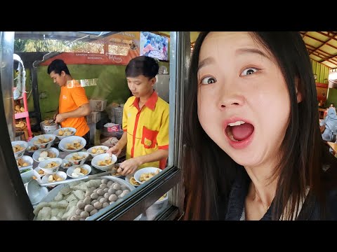 Hari Kedua di Bandung: Teman Korea Sampai Mata Terbalik!! 😂