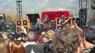 Miss May I  performing "Day by day" live at Knotfest 2014
