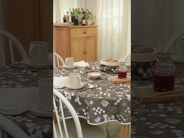 Vídeo relacionado con Oxtxuzdm Mantel de mesa ritual artístico con diseños místicos y tela fácil de limpiar para los entusiastas del tarot, alfombrillas de adivinación de terciopelo premium