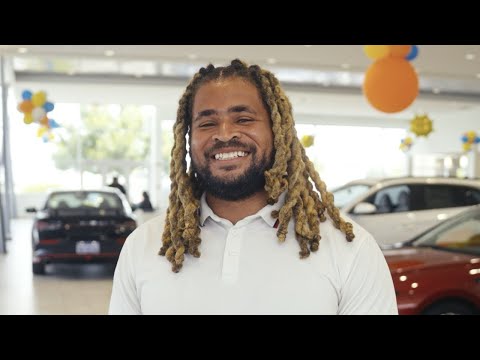 Sales & Leasing Consultant Romell Mallard