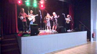 Mekons (and Robbie Fulks) reference Cromarty in Cromarty