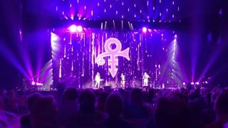 Dixie Chicks tribute to Prince -  Nothing Compares 2 U