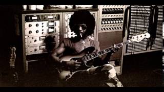 Sly- Sittin&#39; on My Fanny