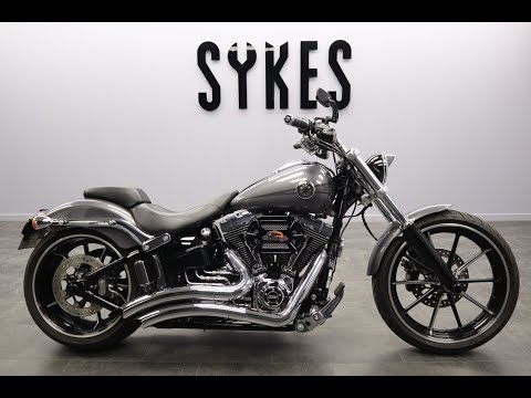 2015 Harley-Davidson FXSB Softail Breakout in Charcoal Pearl