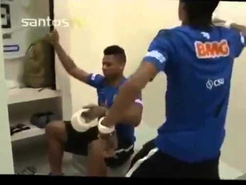 Michel Teló e Neymar Dance