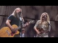 Jamey Johnson with special guest Alison Krauss – John Deere Tractor (Live at Farm Aid 2016)