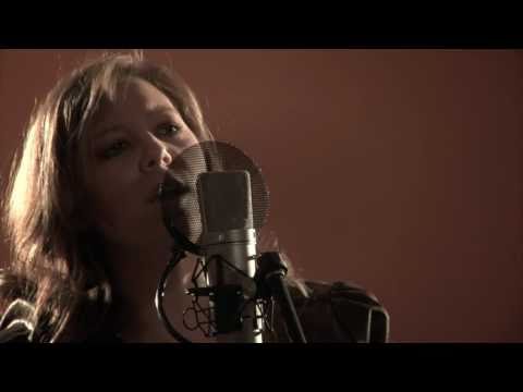 Carmel Mikol - Creature (Live at Lakewind)