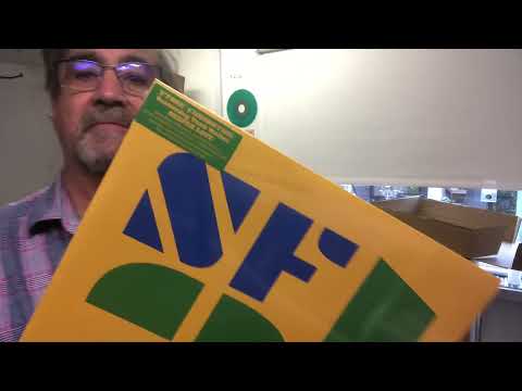 UNBOXING RECORD STORE DAY -  A new delivery at The Vinyl Revival Store - part 1