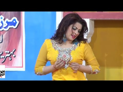 Nachna Eh Tere Naal aj Sari Raat | Son De Mahine di Pendi Barsat We | Zara Akbar New mujra