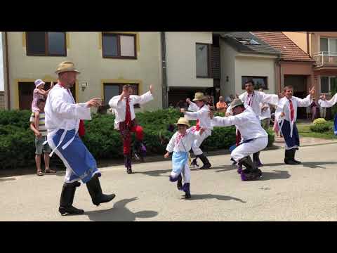 Slavnosti Tvrdonice 2018 - Závěrečný verbuňk všech šohajů na náměstí