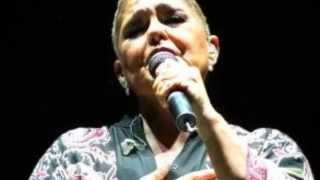 "Vete y Olvídame" Lupita D'Alessio