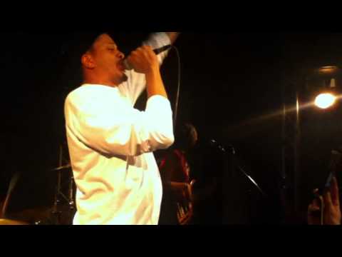 CHALI 2NA  "Lock Shit Down" Live @ La Dynamo